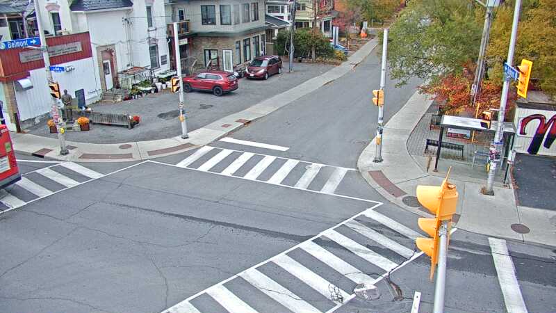 Live camera: Bank and Belmont