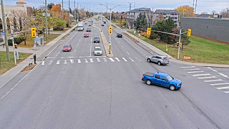 Live camera: Innes east of Tenth Line