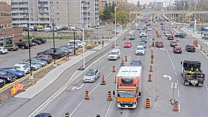 Live camera: Bank and Riverside (South)