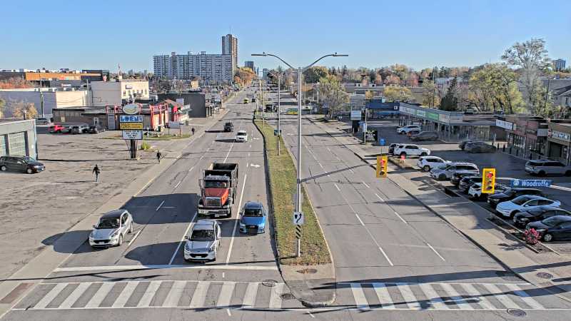 Live camera: Carling and Woodroffe