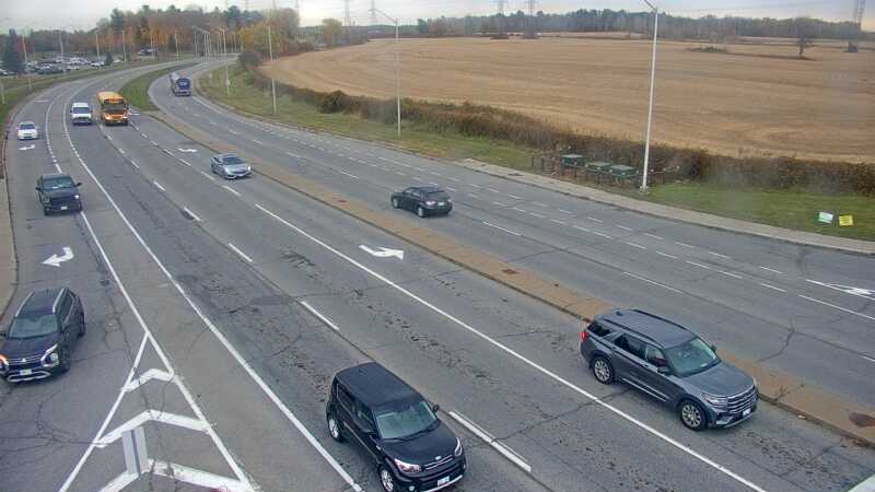 Live camera: Greenbank and Hunt Club